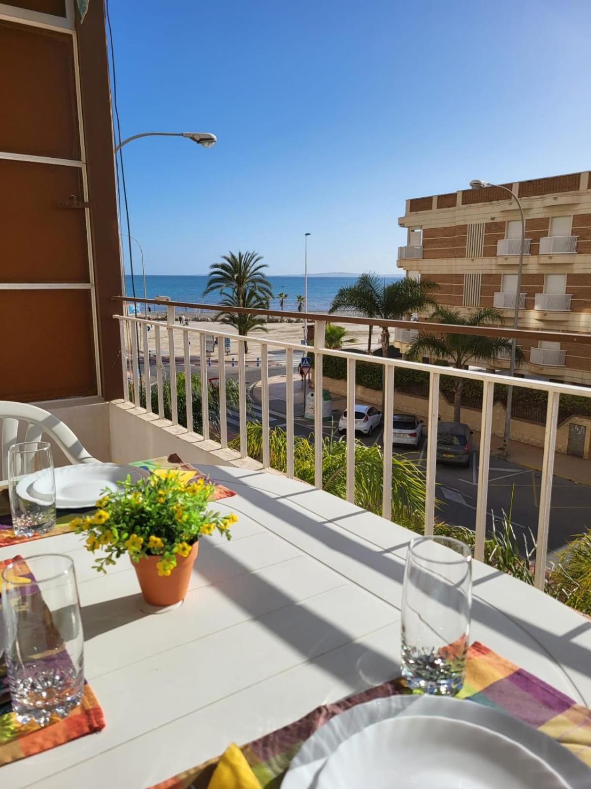 Marina Apartments - Belle Vista サンタ・ポラ エクステリア 写真