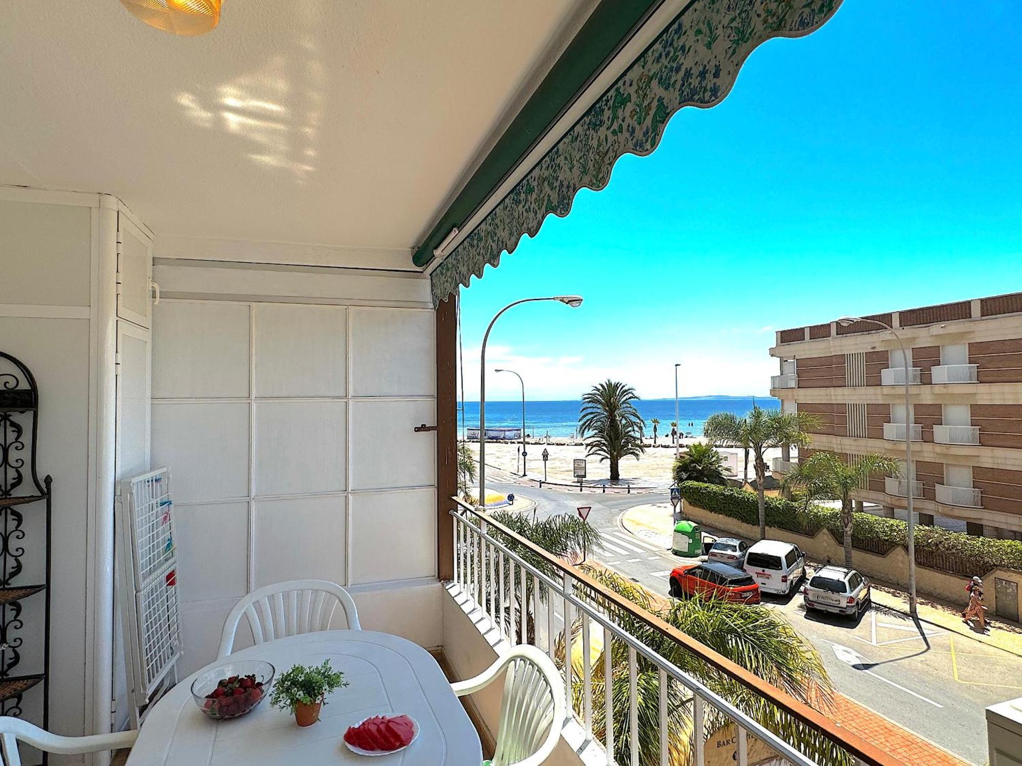 Marina Apartments - Belle Vista サンタ・ポラ エクステリア 写真